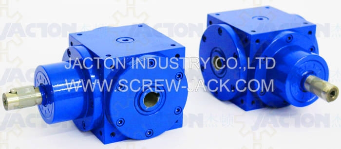 40 HP Right Angle Bevel Gearbox w/Crosshole & Keyed Shaft CW/CW 1:1 